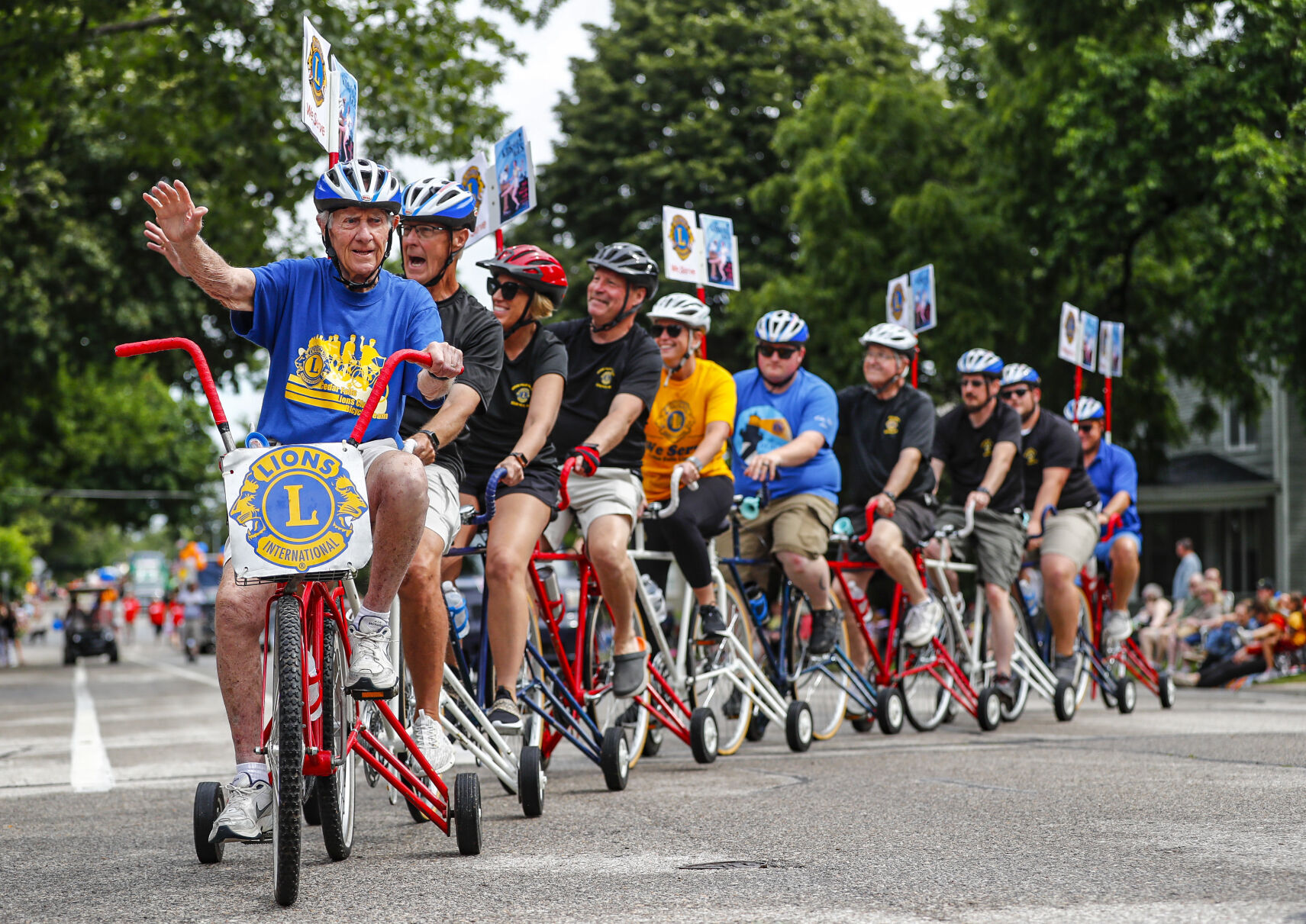 Sturgis Falls Parade 24